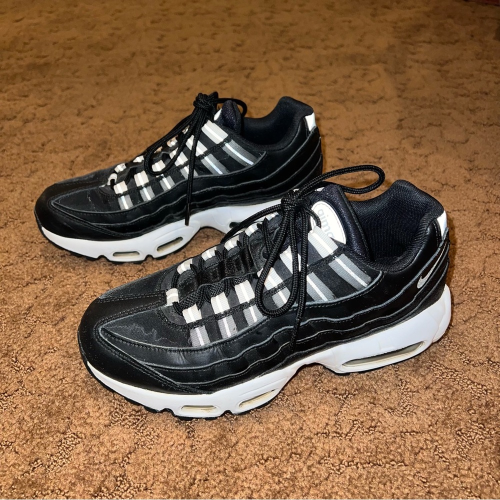 Nike Air Max 95 Black and White Sneaker